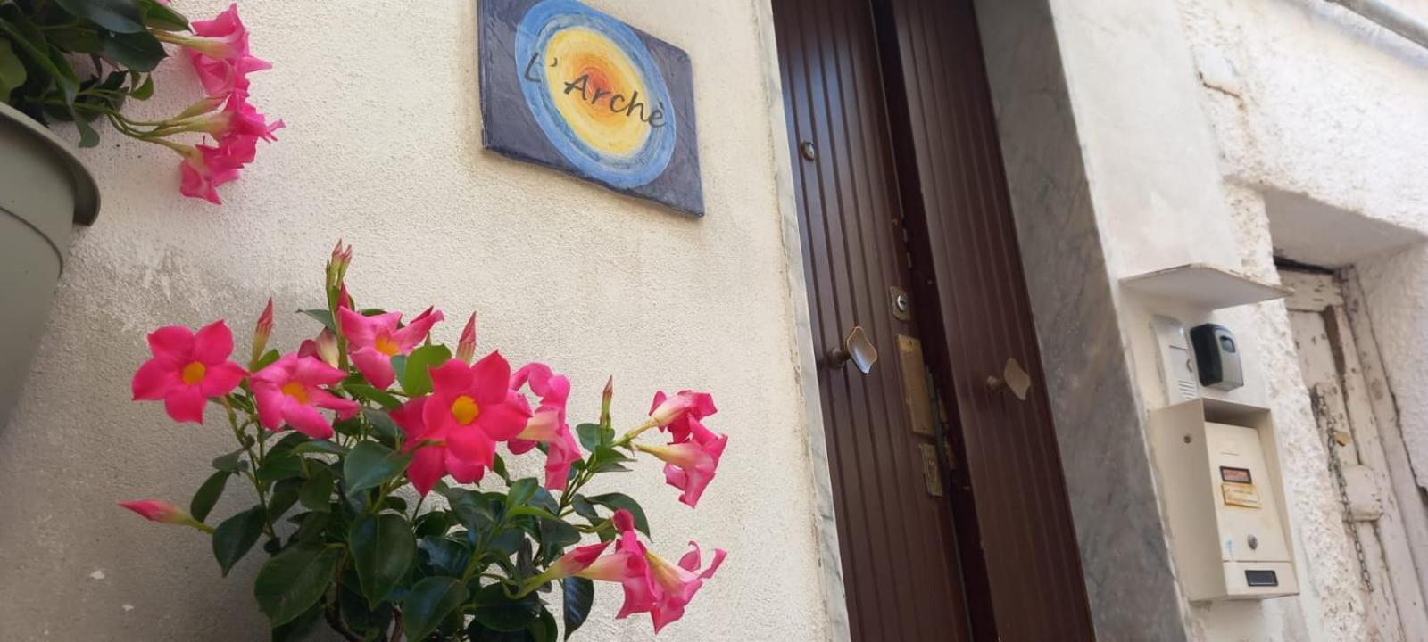 L' Arche Apartment Castellaneta Exterior foto